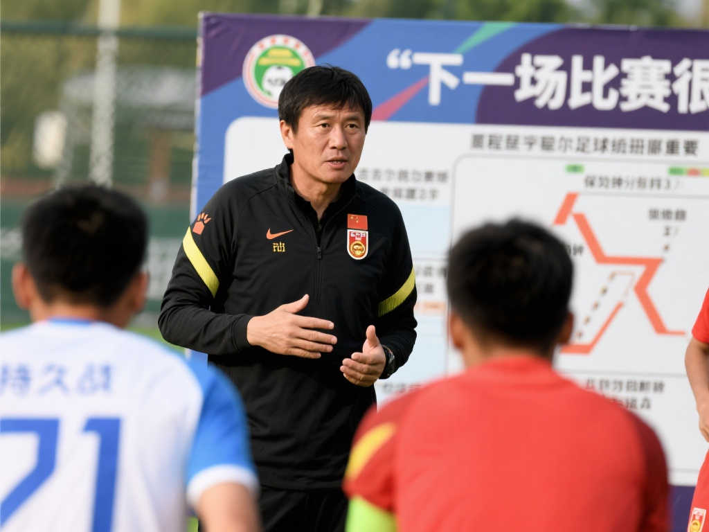 利于湖人对
